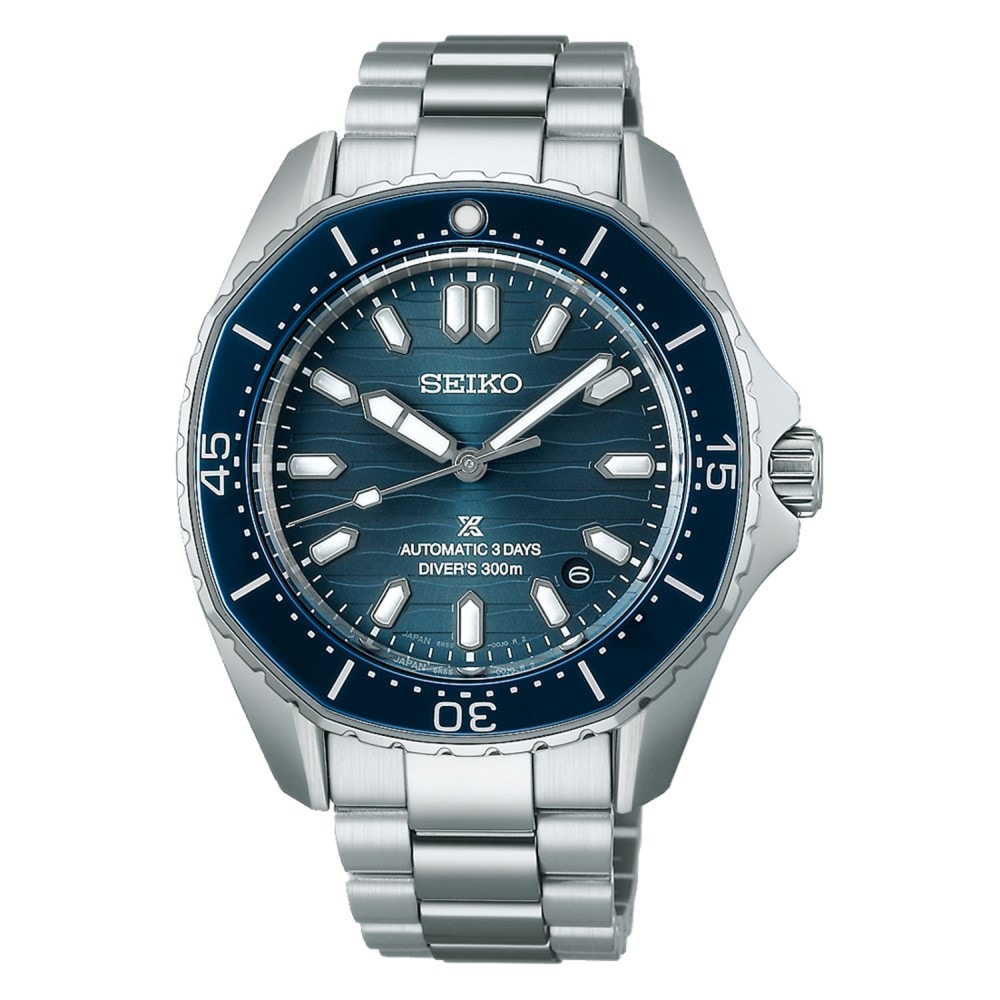 Diver's 41mm Bracelet Watch Polygonal in Coastline Cobalt Blue