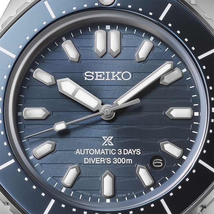 Seiko Prospex Diver's 41mm Bracelet Watch Polygonal in Coastline Cobalt Blue