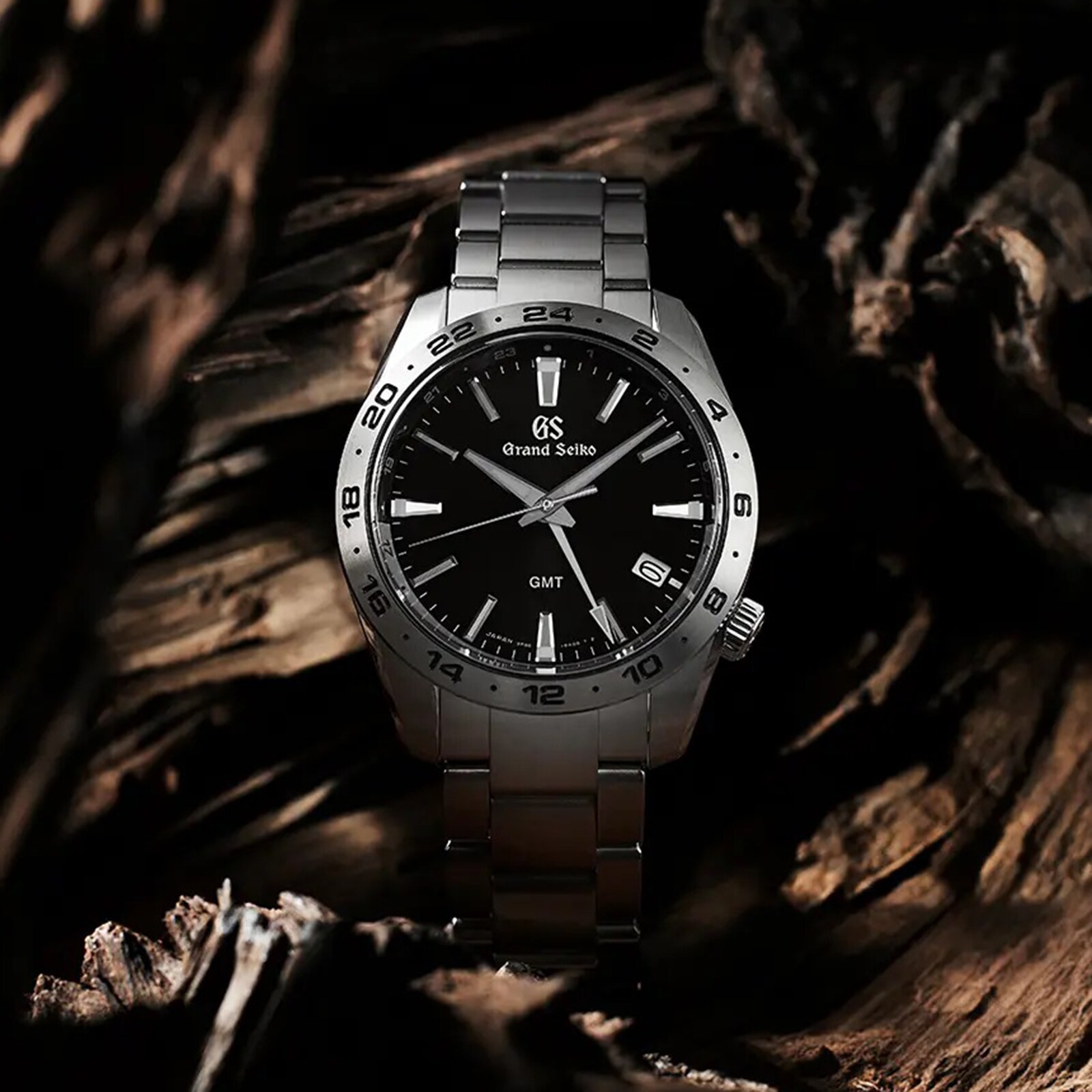 Grand Seiko Slate Quartz GMT 39mm SBGN027 Goldsmiths