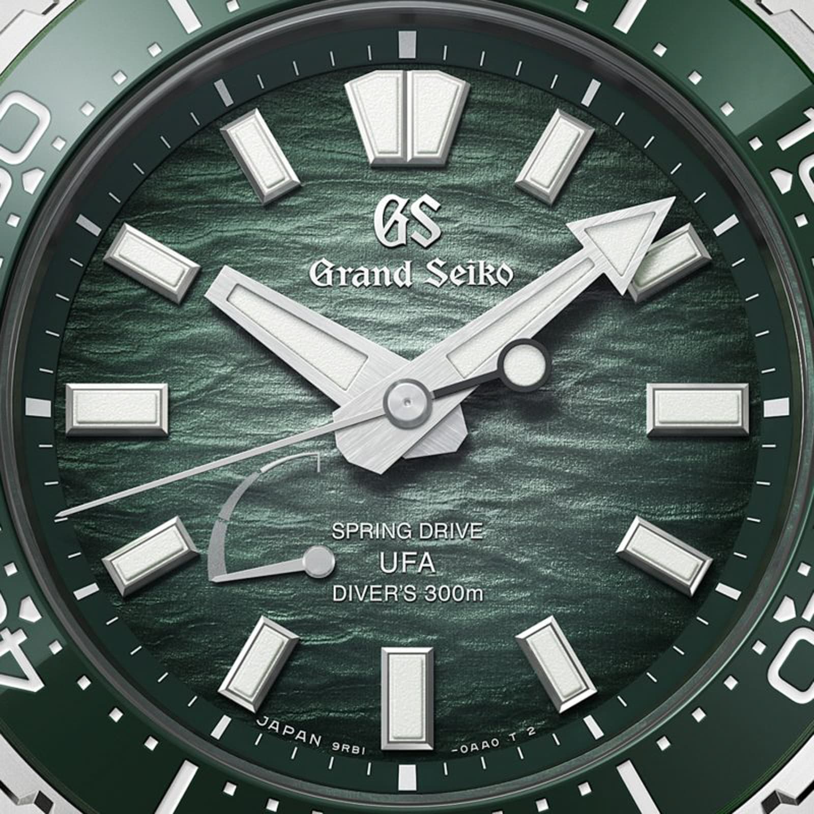 Grand Seiko Evolution 9 Spring Drive U.F.A Ushio 300 Diver 40.8mm Mens Watch Green