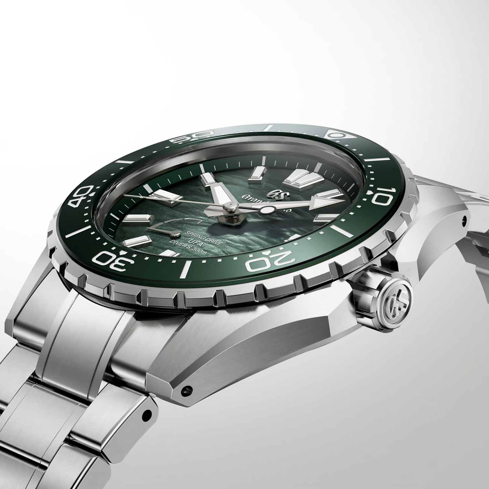 Grand Seiko Evolution 9 Spring Drive U.F.A Ushio 300 Diver 40.8mm Mens Watch Green Grand Seiko Evolution 9 Spring Drive U.F.A Ushio 300 Diver 40.8mm Mens Watch Green