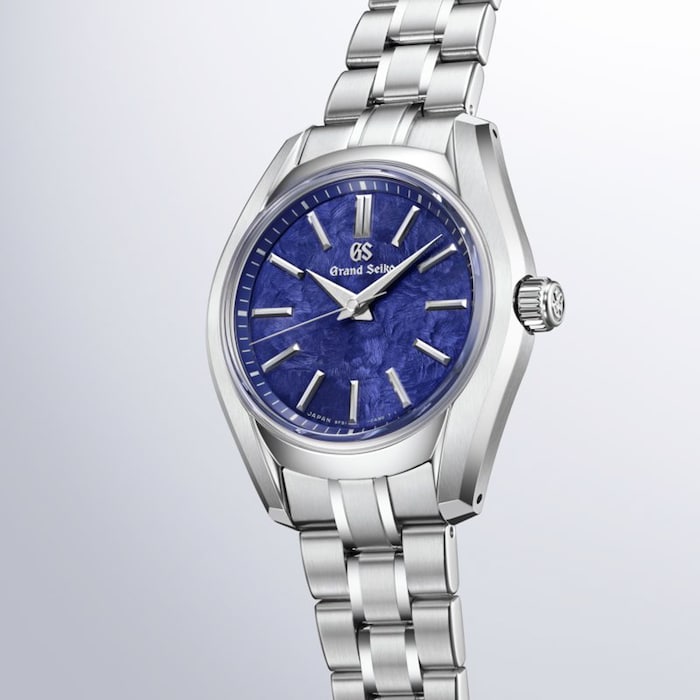 Grand Seiko Heritage ‘Hana-Ikada Blue 32’ 62GS 32.5mm Ladies Watch Blue