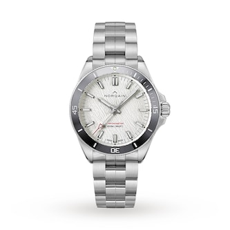 Norqain Adventure Neverest Glacier 40mm