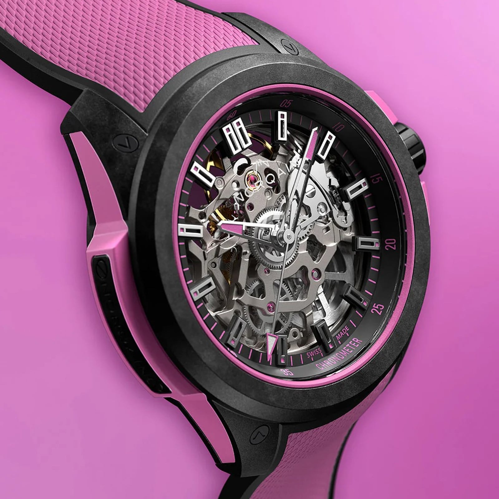 Norqain Wild ONE Skeleton Hyper Pink 39mm Norqain Wild ONE Skeleton Hyper Pink 39mm