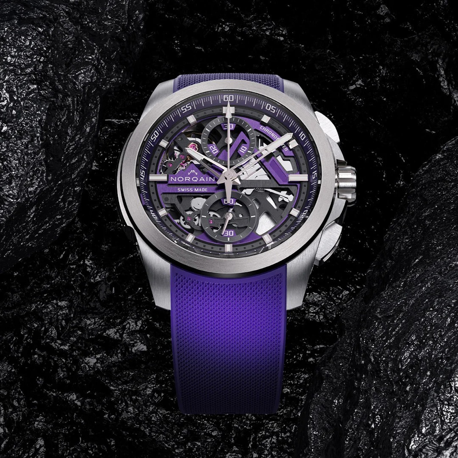 Norqain Independence Skeleton 42mm Purple Norqain Independence Skeleton 42mm Purple