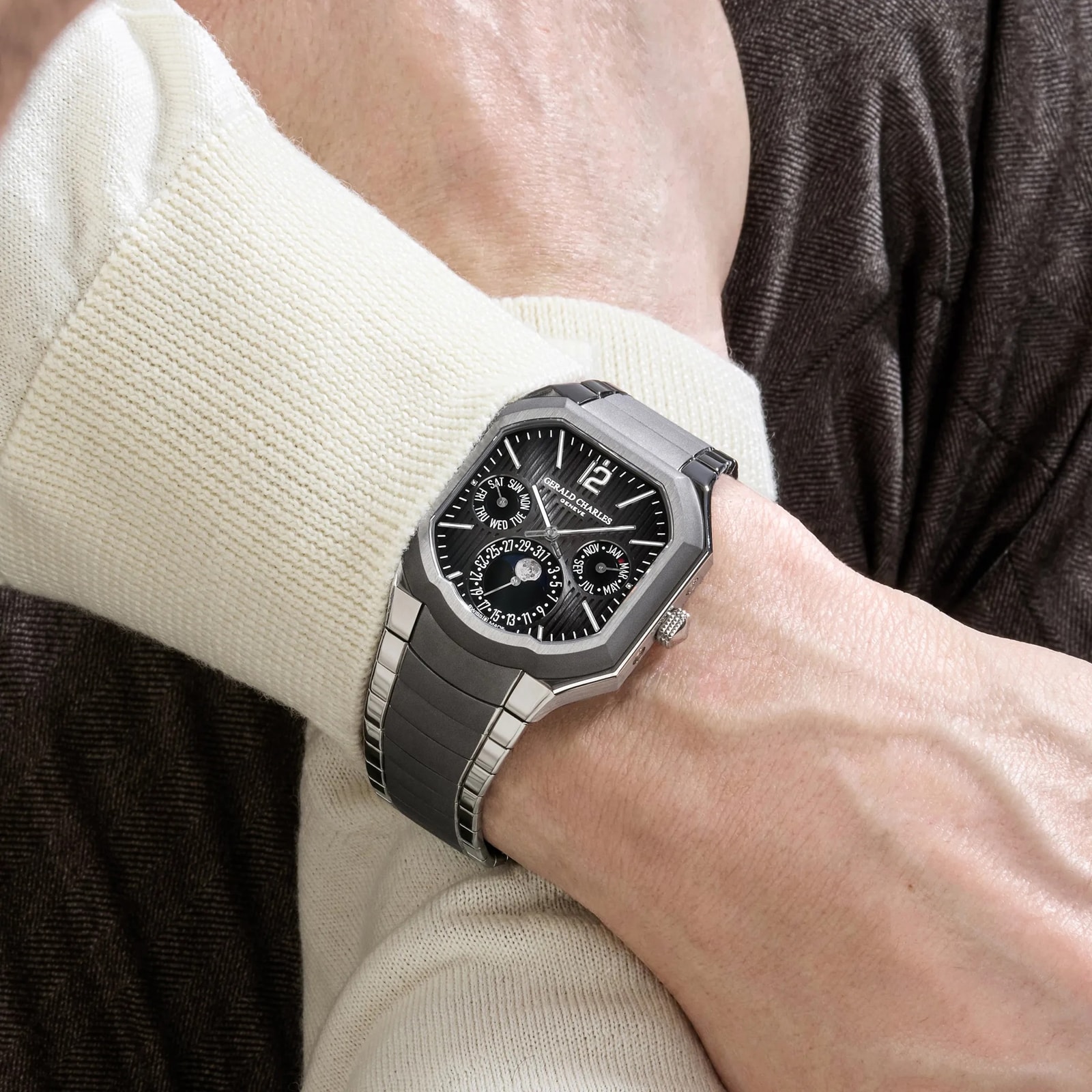 Gerald Charles Masterlink Perpetual Calendar 40mm Mens Watch Grey