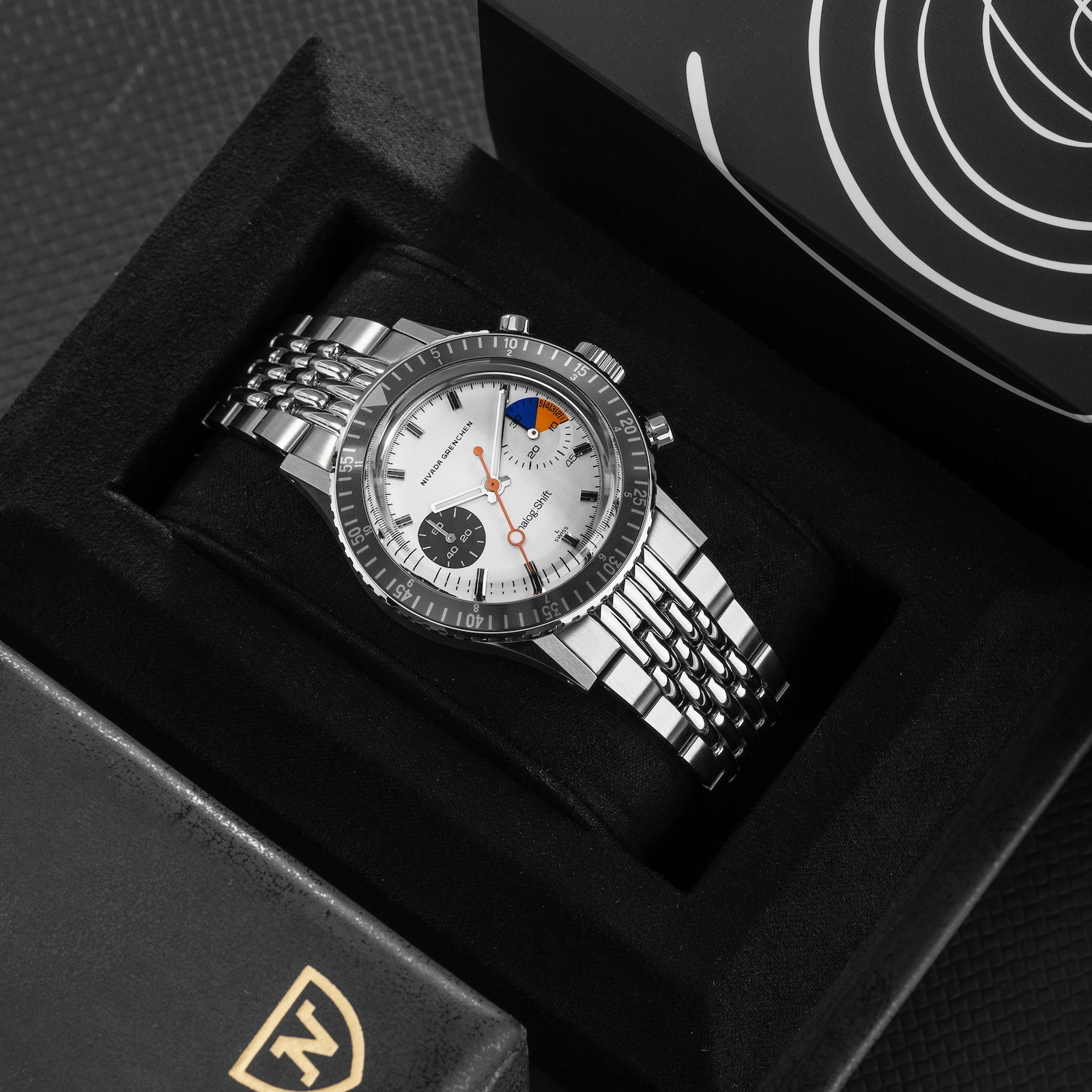 Nivada Grenchen Analog:Shift X Nivada Grenchen Big Eye Yachting Limited Edition