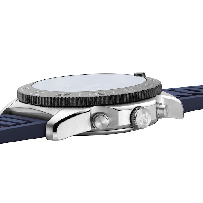 Luminox Pacific Diver Chronograph 44mm, Blue Rubber Strap Diver Watch