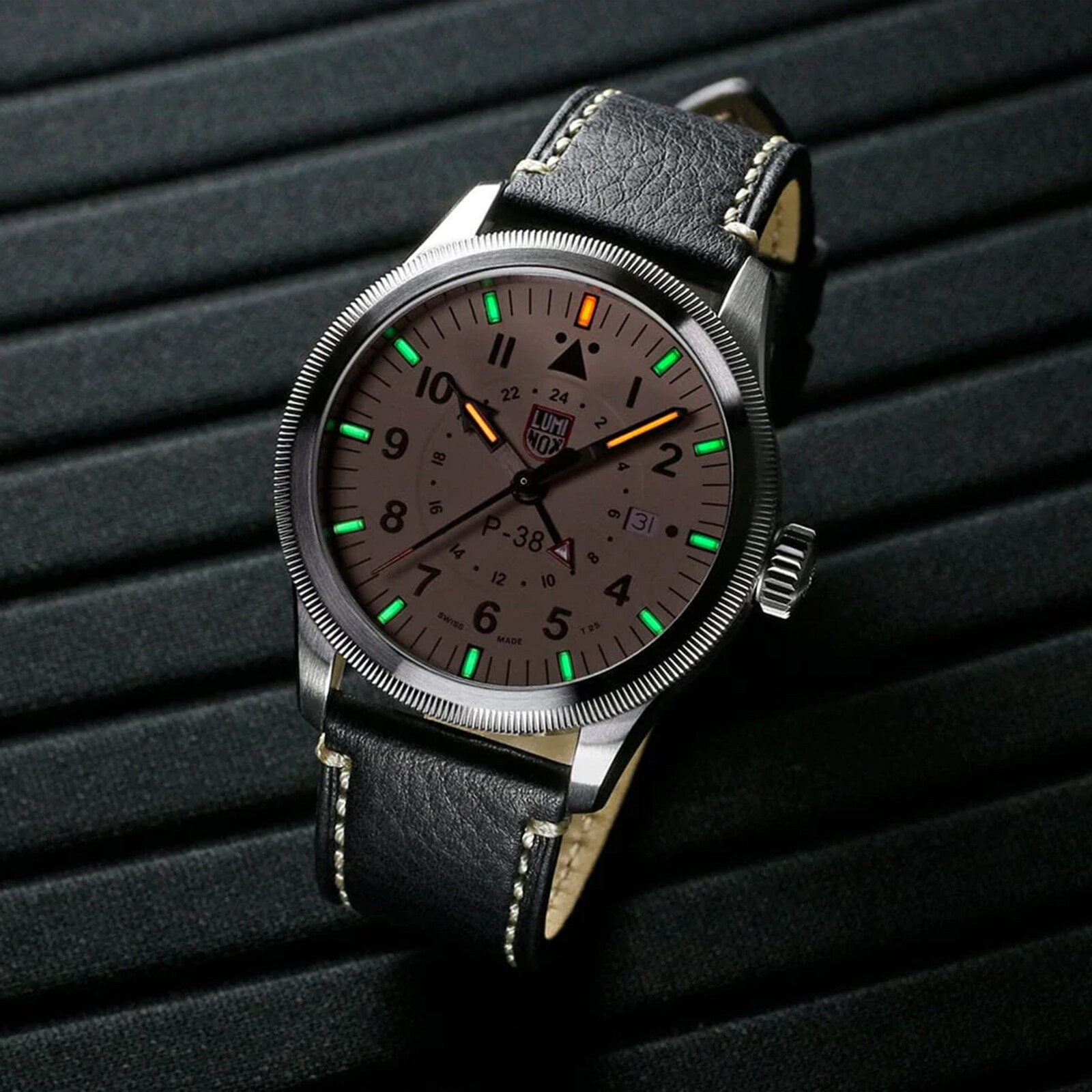 Luminox Air Pilot P-38 Lightning 42mm, Pilot Watch