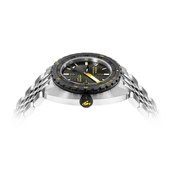 DOXA Sub 300 Beta Divingstar 42.5mm Mens Watch Black Yellow