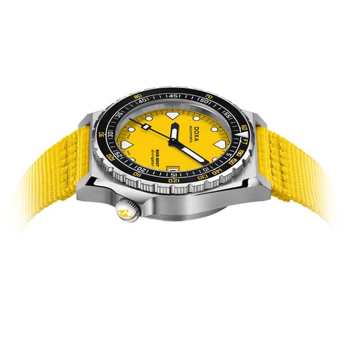 DOXA Sub 600T 40mm Mens Watch Yellow NATO Strap