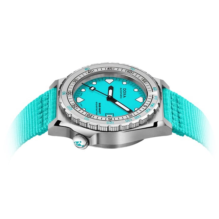 DOXA Sub 600T 40mm Mens Watch Blue NATO Strap