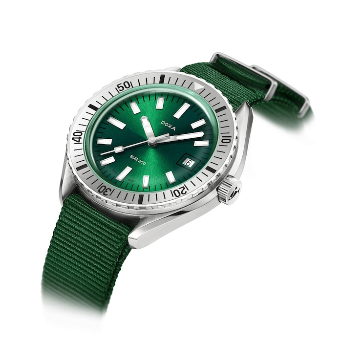 DOXA Sub 200 Sea Emerald 42mm Mens Watch Green