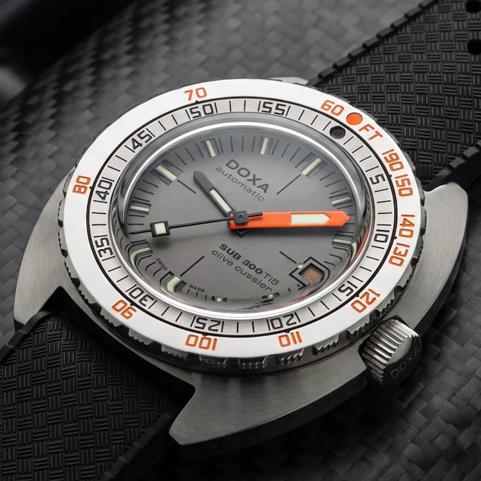 DOXA Sub 300 Ti5 Clive Cussler 42.5mm Limited Edition Mens Watch Grey