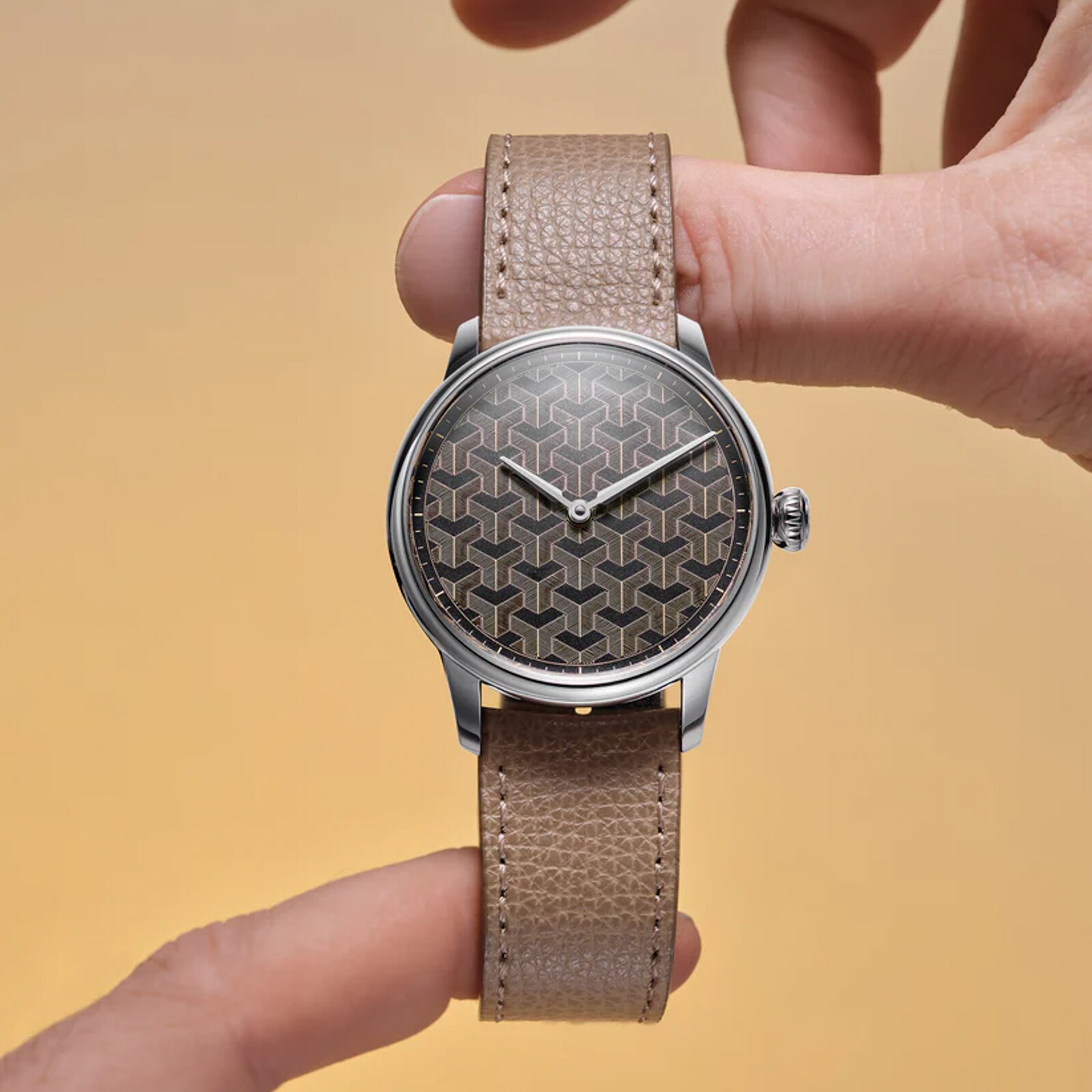 Louis Erard Fil D'Or Louis Erard X Wire Art 39mm Mens Watch
