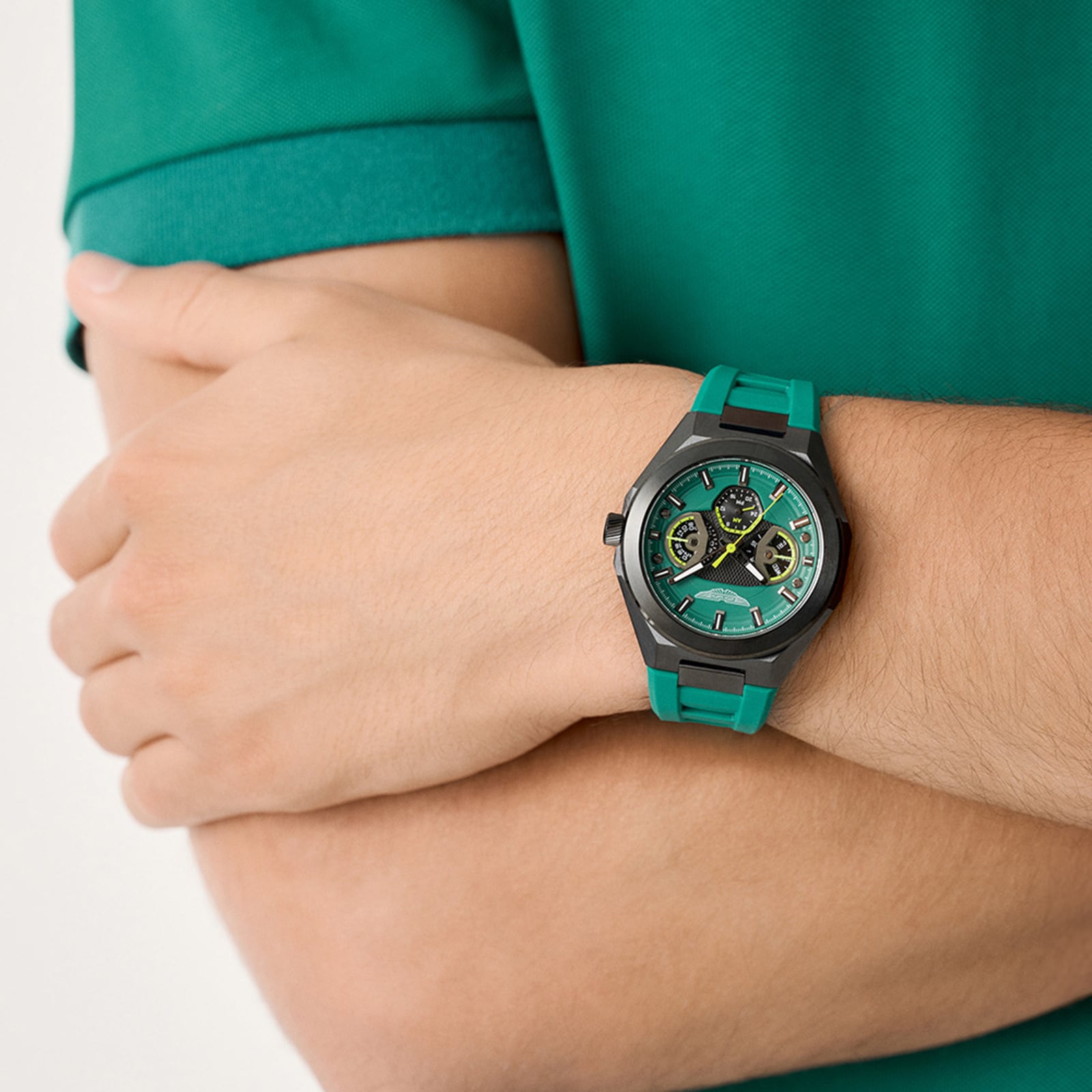 Aston Martin AML Thrill Quartz 42mm Mens Watch Green Dial