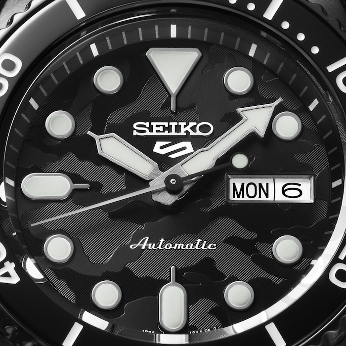 Seiko 5 Sports Yuto Horigome SKX Limited Edition 42.5mm Mens Watch