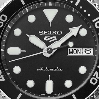 Seiko 5 Sports SKX Midi Black 38mm Mens Watch Black