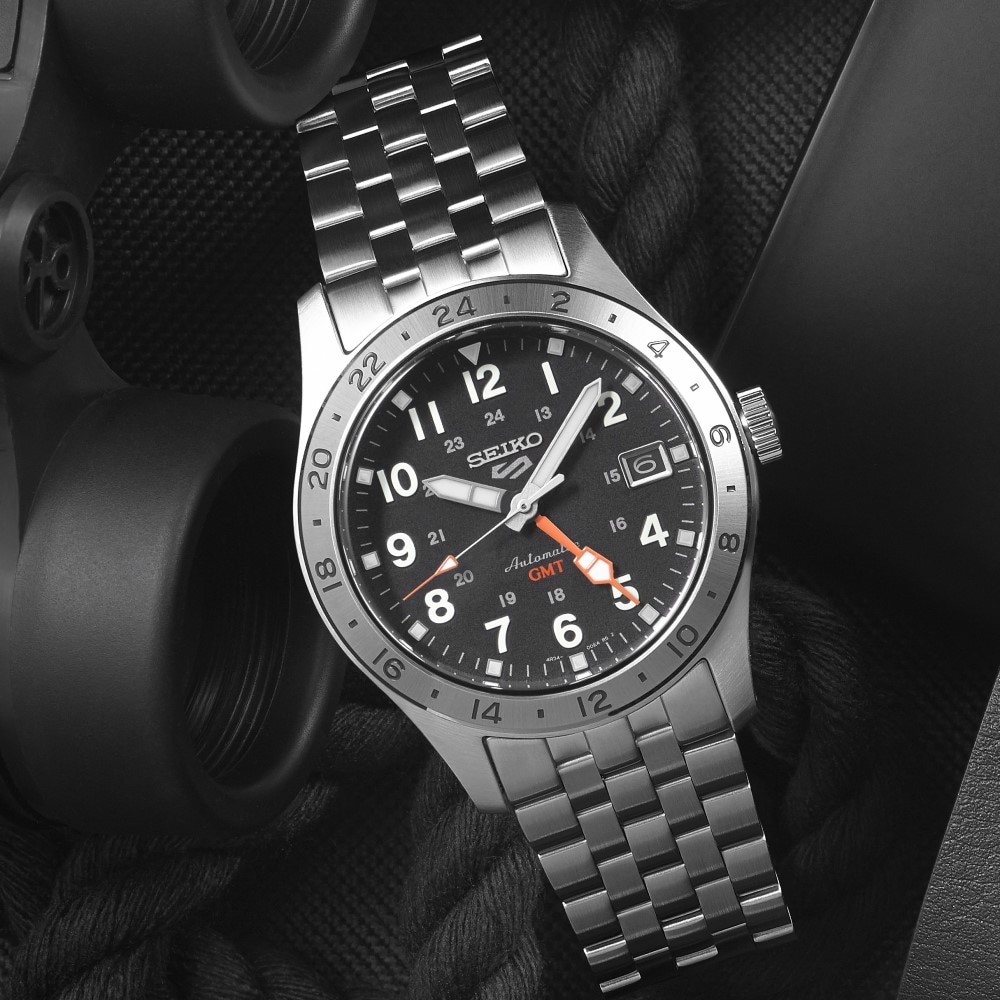 Seiko 5 Sports Field Deploy Mechanical GMT 39.5mm Mens Watch Black Seiko 5 Sports Field Deploy Mechanical GMT 39.5mm Mens Watch Black