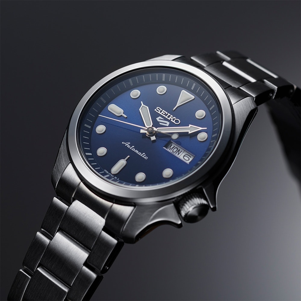 Seiko 5 Sports 5 Sports SKX 40mm Mens Watch Blue Seiko 5 Sports 5 Sports SKX 40mm Mens Watch Blue