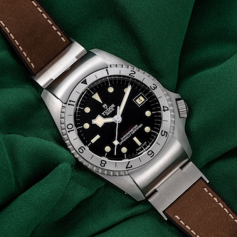 Pre-Owned Tudor by Analog Shift Black Bay P01
