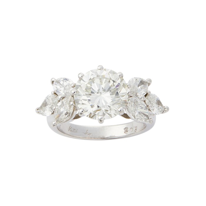 Vintage And Estate Jewelry Platinum 5.90cttw Diamond Ring - Size 6.25