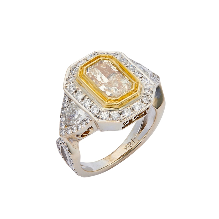 Vintage And Estate Jewelry 18k Yellow and White Gold Mixed Cut Diamond Ring
