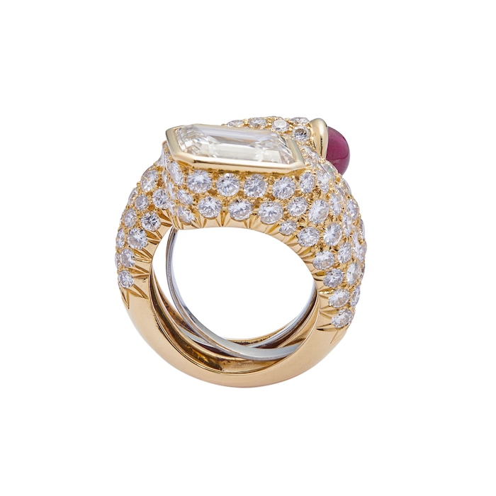 Vintage And Estate Jewelry 18k Yellow Gold 10.90cttw Diamond and 4.43cttw Ruby Cocktail Ring