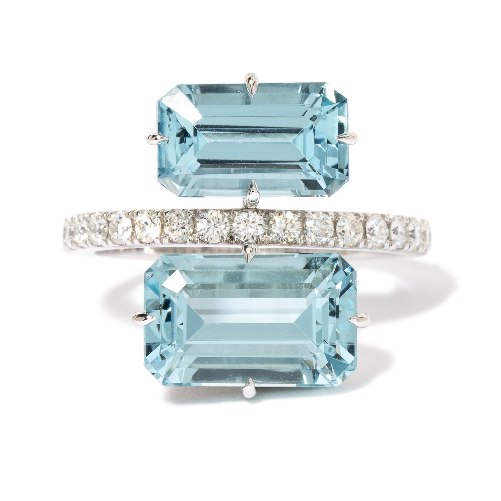 Vintage And Estate Jewelry Contemporary 18K White Gold Salavetti Mare Aquamarine & Diamond Ring - Size 7.25 Vintage And Estate Jewelry Contemporary 18K White Gold Salavetti Mare Aquamarine & Diamond Ring - Size 7.25