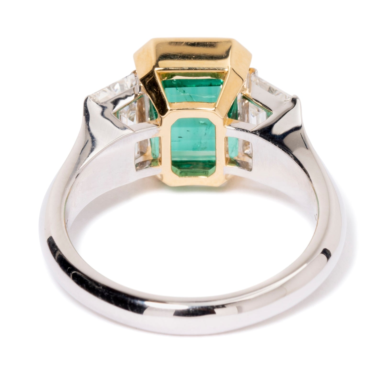 Vintage And Estate Jewelry Contemporary 18K Yellow & White Salavetti Colori Emerald & Diamond Ring - Size 7