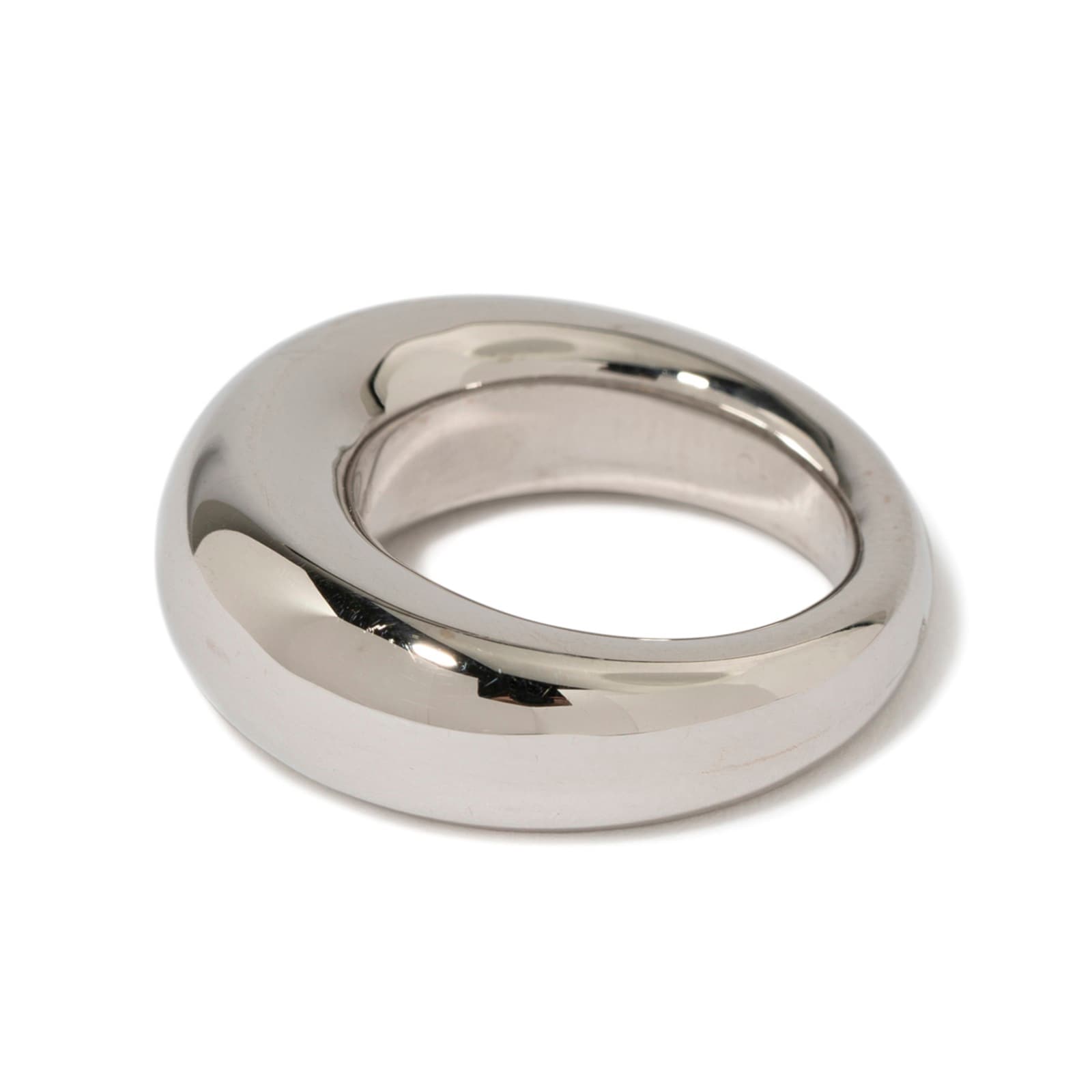Vintage And Estate Jewelry 18K White Gold Chaumet Ring - Size 6.75