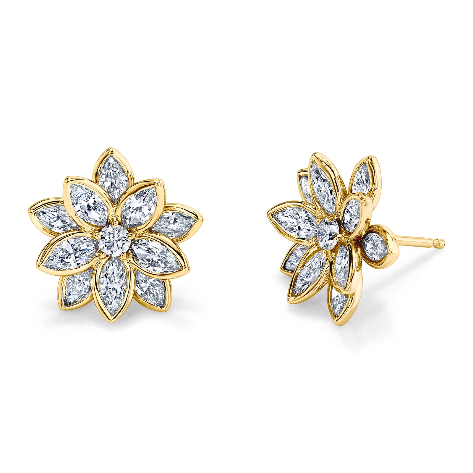 18k Yellow Gold 3.16cttw Diamond Lotus Flower Stud Earrings