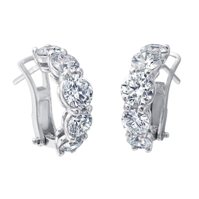 Betteridge 18k White Gold 1.06cttw Graduated Diamond Huggie Earrings