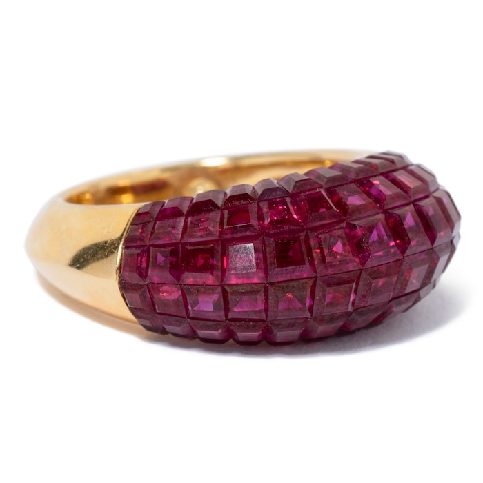 Vintage And Estate Jewelry Vintage 18K Yellow Gold Van Cleef & Arpels Ruby Ring - Size 5.5