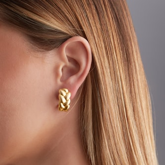 Pre-Owned Van Cleef & Arpels 18ct Yellow Gold Knot Earrings Pre-Owned Van Cleef & Arpels 18ct Yellow Gold Knot Earrings