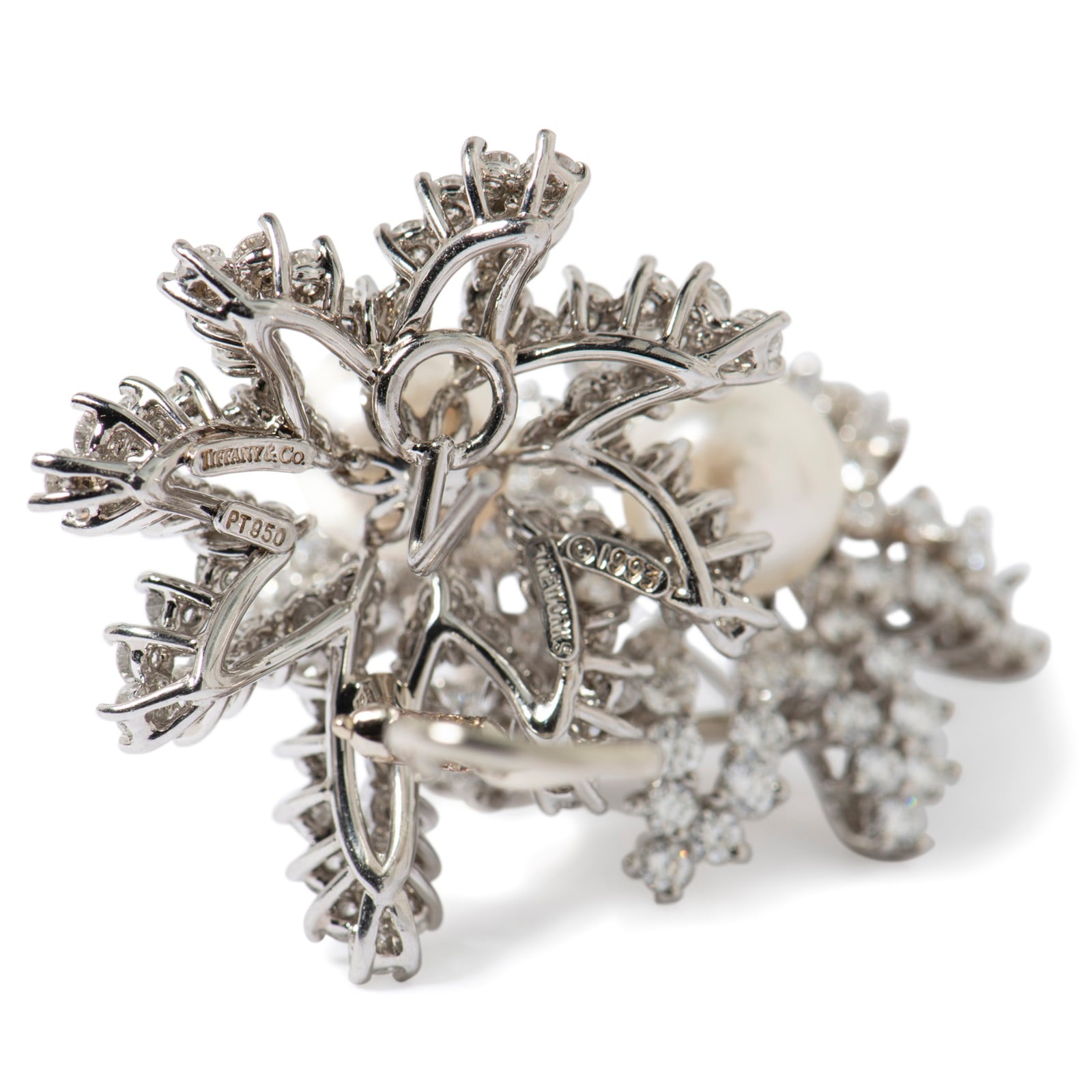 Vintage And Estate Jewelry Vintage Platinum Tiffany & Co. Pearl & Diamond Earrings Vintage And Estate Jewelry Vintage Platinum Tiffany & Co. Pearl & Diamond Earrings