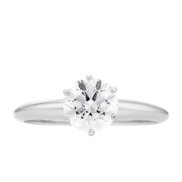 21140044 - 900 Platinum Tiffany 
Co. Solitaire Diamond Ring