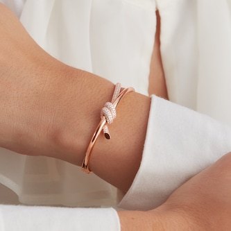Pre-Owned Tiffany & Co 18ct Rose Gold Tiffany Knot Double Row Diamond Hinged Bangle - Size 5.5 Pre-Owned Tiffany & Co 18ct Rose Gold Tiffany Knot Double Row Diamond Hinged Bangle - Size 5.5