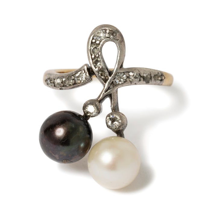 Vintage And Estate Jewelry Charming 14K Yellow Gold & Silver Pearl & Diamond Antique Ring - Size 5