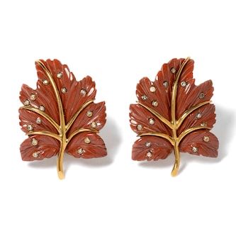 Vintage And Estate Jewelry Vintage 18K Yellow Gold Jasper & Diamond Earrings Vintage And Estate Jewelry Vintage 18K Yellow Gold Jasper & Diamond Earrings