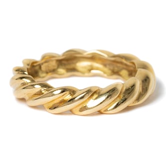 Vintage And Estate Jewelry 18K Yellow Gold Vintage Ring - Size 5.75