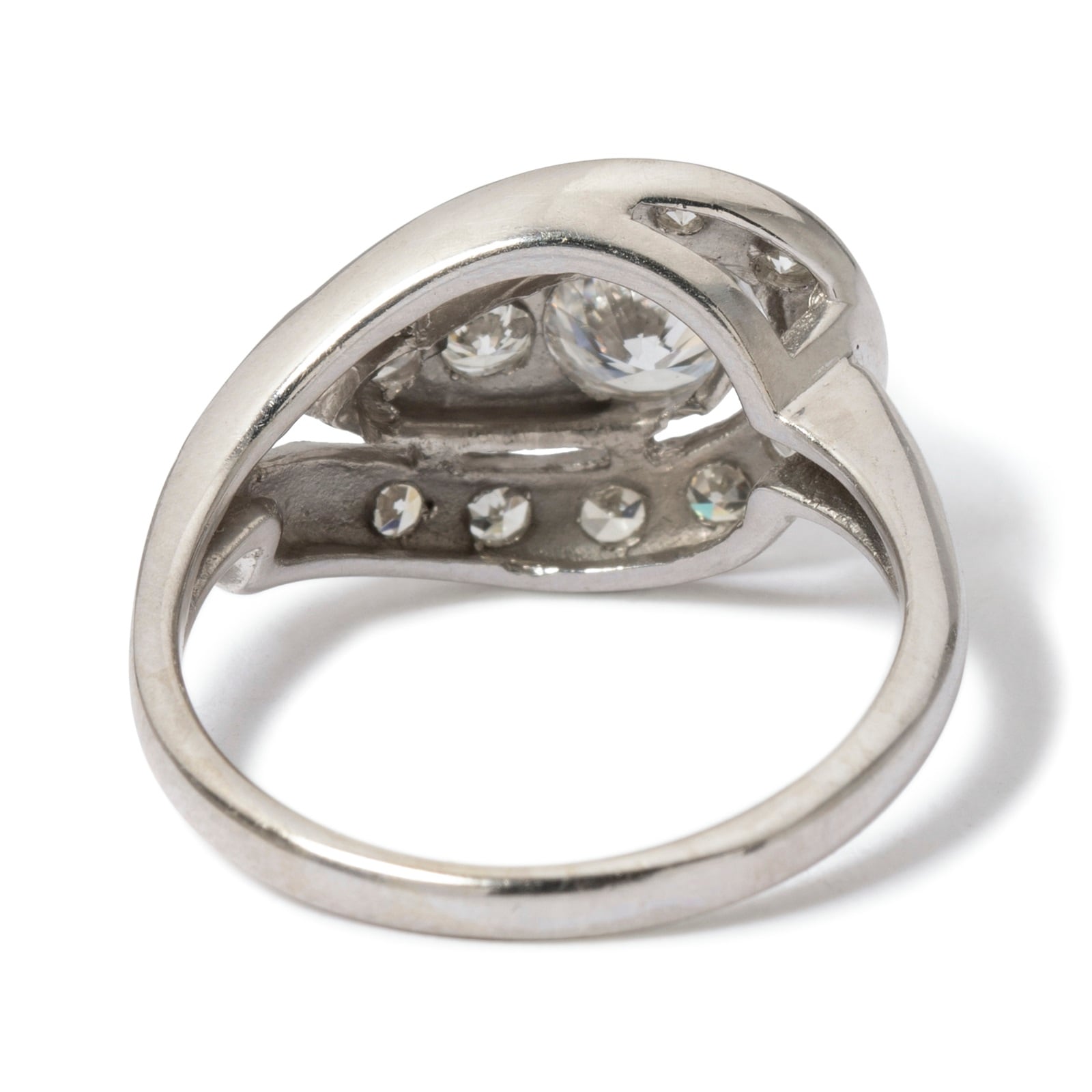 Vintage And Estate Jewelry 14K White Gold Diamond Vintage Ring - Size 6.75