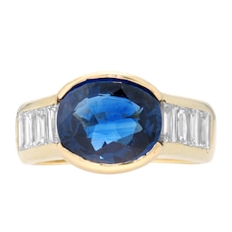 21250477 - 18ct Yellow Gold, Sapphire and Diamond Ring
