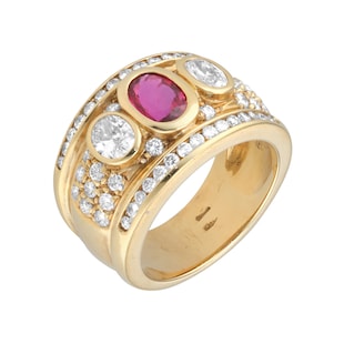 Pre-Owned and Vintage Jewellery 18ct Yellow Gold Ruby & Diamond Ring
