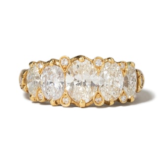 Vintage And Estate Jewelry Contemporary 18K Yellow Gold 2.47cttw Diamond Ring - Ring Size 5.25