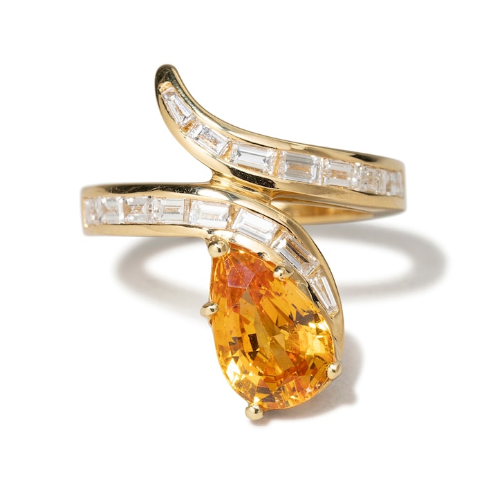 Vintage And Estate Jewelry Contemporary 18K Yellow Gold 1.06cttw Diamond 2.30cttw Sapphire Ring - Ring Size 6.75