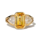 Vintage And Estate Jewelry Contemporary 18K Yellow Gold 0.83cttw Diamond 3.60cttw Yellow Sapphire Ring - Ring Size 6.75
