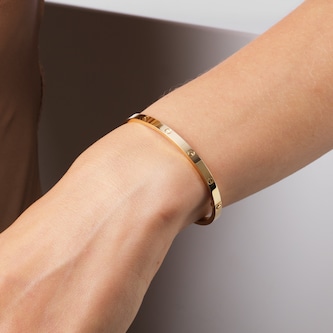 Pre-Owned Cartier Love Bracelet B6047516 - Size 16 Pre-Owned Cartier Love Bracelet B6047516 - Size 16