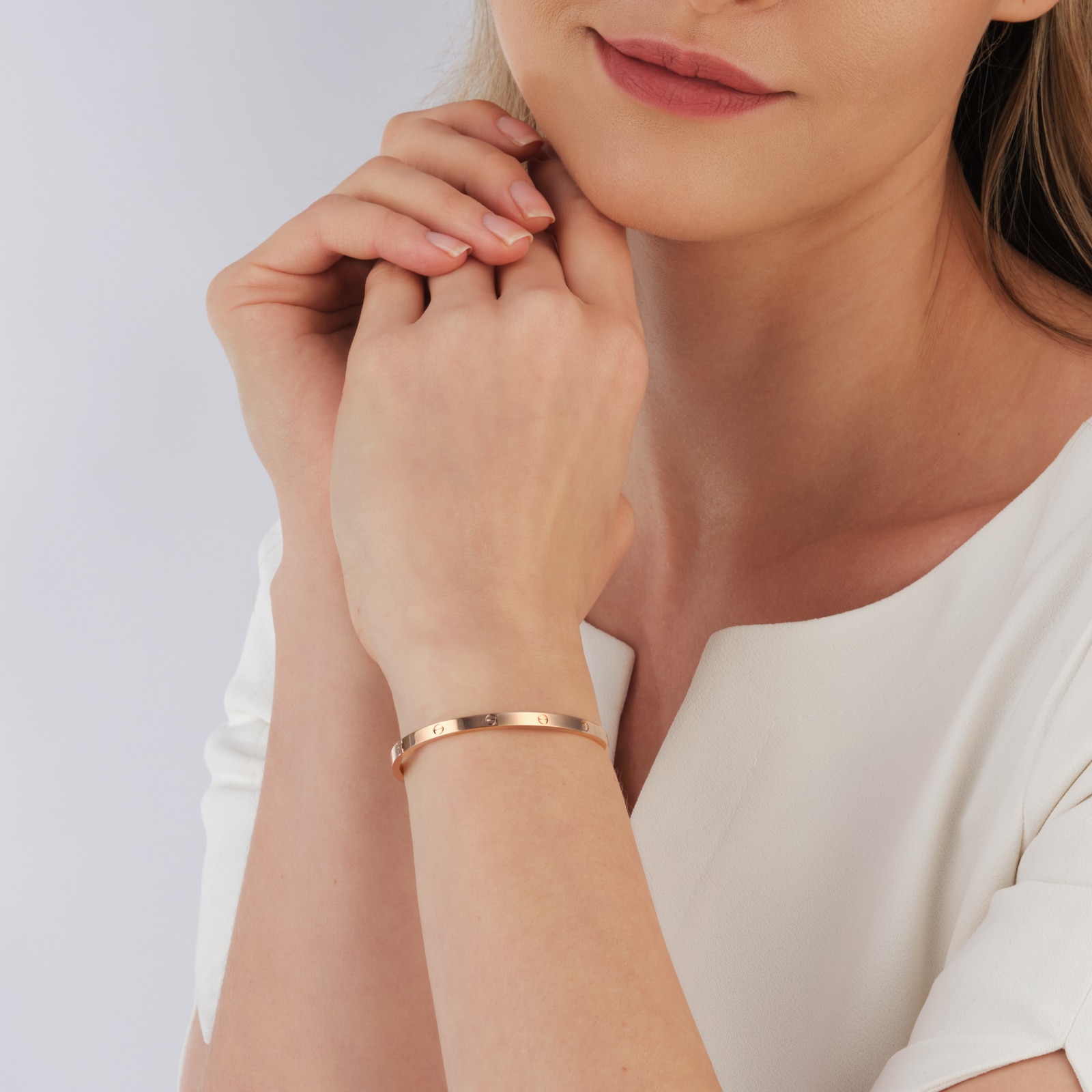 Pre-Owned Cartier Love Bracelet Small Model B6047316 - Size 16