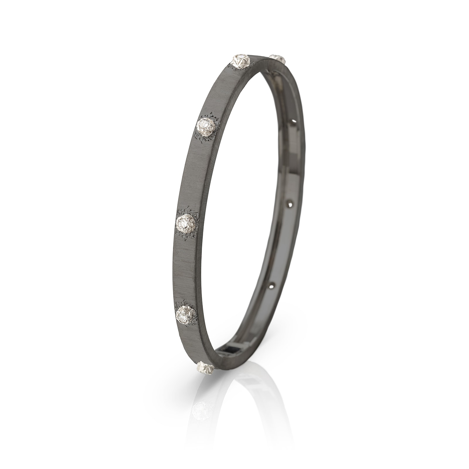 Buccellati 18k White Gold DLC 0.50cttw Diamond Macri Bangle Size 16